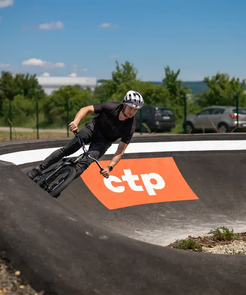 Cyklo jazdec na Pumptrack Devínska Nová Ves